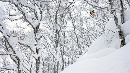 It snowed over 4 feet during the crew’s first two days in the Japanese Alps, and one could get buried by simply falling on the skintrack. 