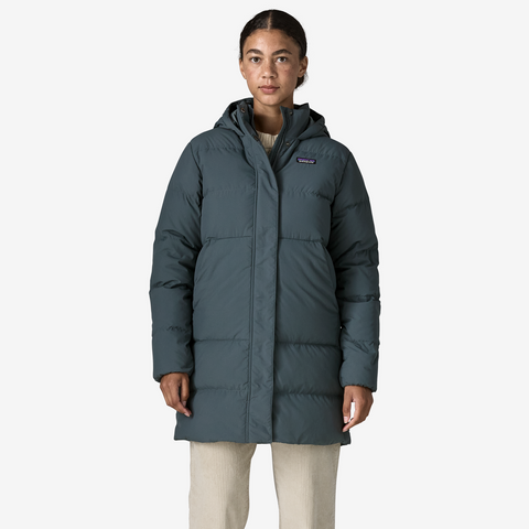 Model is 175cm wearing a size small