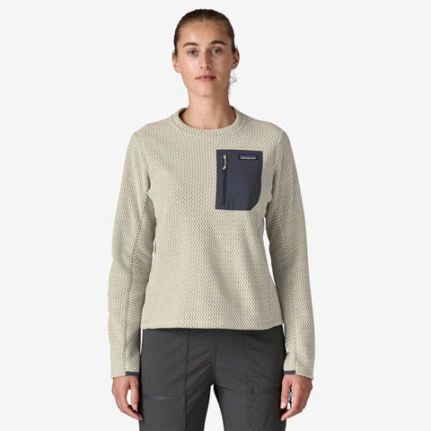 Model is 176cm wearing a size small