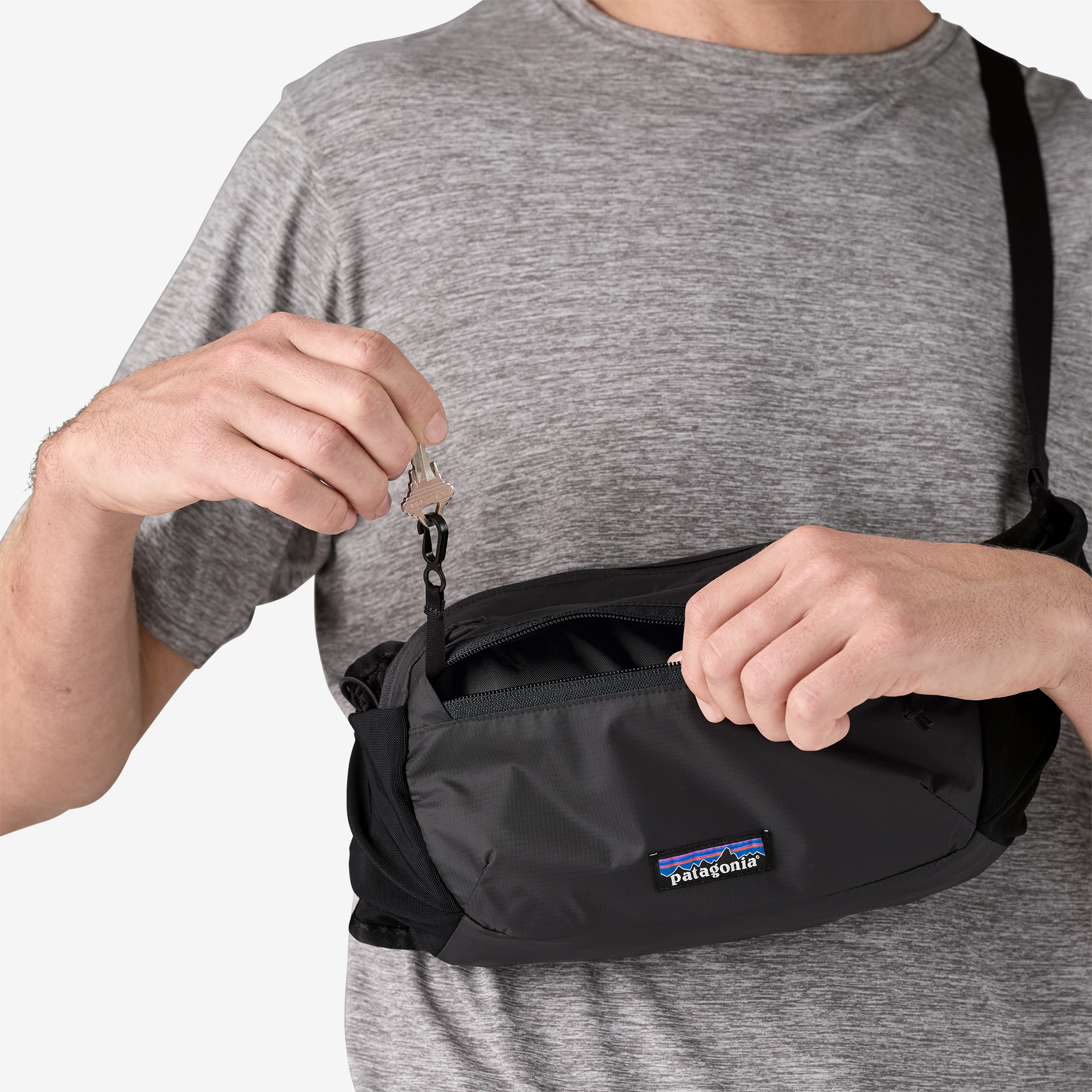 size patagonia bum bag Terravia Hip Pack 4L