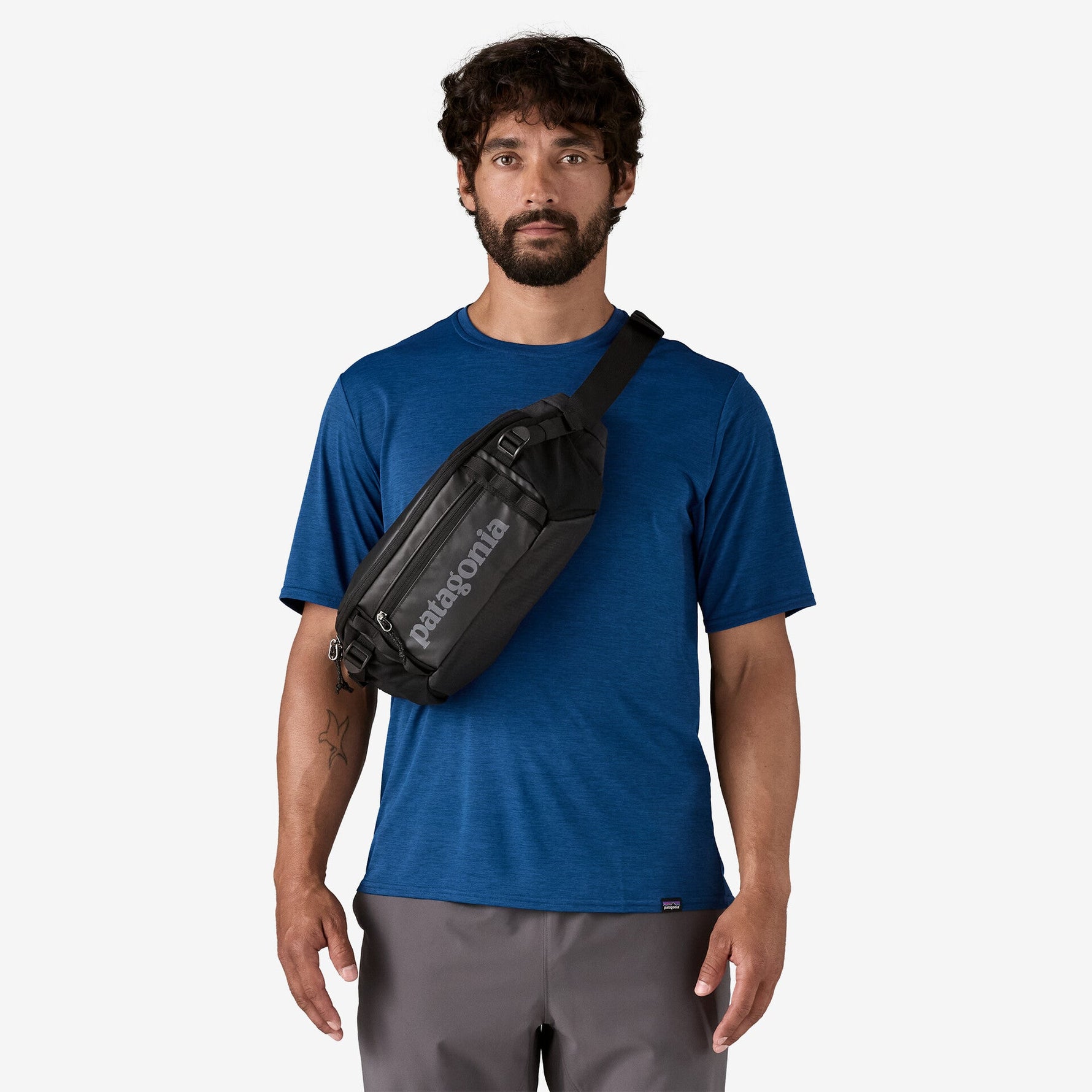 新品 Patagonia BLACK HOLE WAIST PACK 5L Patagonia Black Hole® Waist Pack 5L