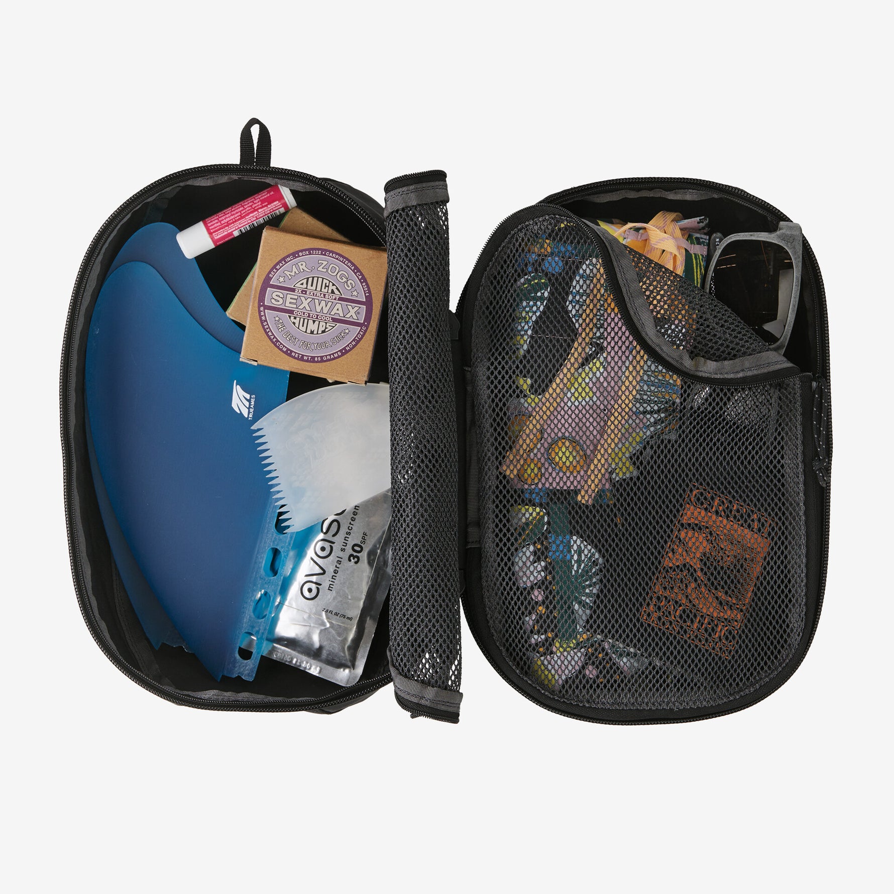 patagonia black hole cube toiletry bag Large grab handle Patagonia Black Hole Cube 6L