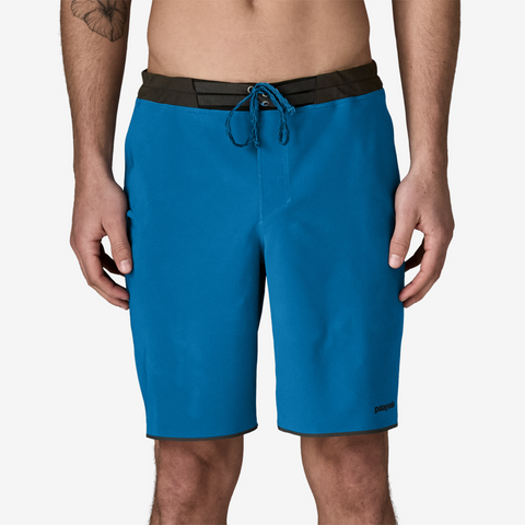 Model is 185cm wearing a size 32