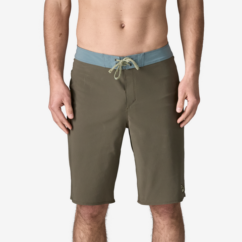 Model is 185cm wearing a size 32